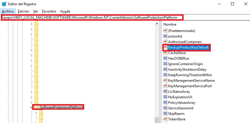  Come trovare la chiave per attivare Windows 10 "width =" 855 "height =" 423 "/> </p>
<p> Una volta aperta la finestra del registro di Windows, accedere a <strong> HKEY _ LOCAL _ MACHINE / SOFTWARE / Microsoft / Windows NT / CurrentVersion / SoftwareProtectionPlatform </strong>. Al suo interno cerca la voce <strong> "BackupProductKeyDefault" </strong> e vedrai la chiave di Windows proprio accanto ad essa. </p>
<h3> <strong> Metodo 2: utilizzare la console di Windows </strong> </h3>
<p> Il secondo metodo che stiamo per offrirti per trovare la chiave di Windows 10 sta usando alcuni comandi dalla console di Windows. Per accedervi, premere <strong> Tasto Windows + R </strong>digitare <strong> "cmd" </strong>quindi premere Invio. </p>
<p> <img decoding=