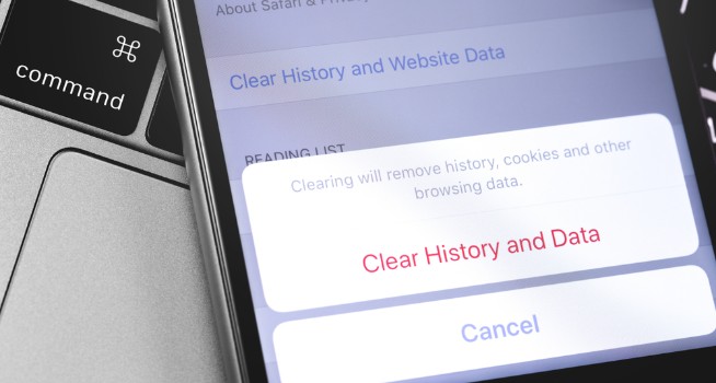  Come eliminare i cookie su un dispositivo mobile Android (Chrome, FF, Edge, Opera) "width =" 654 "height =" 350 "/> </p>
<p> In questo articolo ti mostreremo passo dopo passo <strong> come eliminare i cookie </strong> nei principali browser del tuo telefono <strong> Android. </strong> </p>
<h2> <strong> Come eliminare i cookie Chrome per Android </strong> </h2>
<p> Se sei un utente Android, sarai sicuramente abituato a usare <strong> Chrome </strong> perché questo è il browser predefinito <strong> </strong> sulla maggior parte di questi dispositivi. </p>
<p><!-- Start shortcoder --> </p>
<p class=