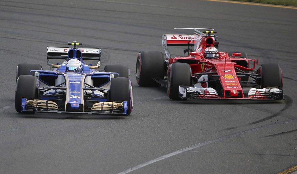  Automobili di Formula 1 "larghezza =" 600 "altezza =" 352 "/> </p>
<p> Nell'articolo di oggi raccomanderemo <strong> i migliori giochi di corse gratis </strong> del momento. Perché anche se può sembrare una bugia, non è necessario spendere una fortuna per godersi alcuni dei migliori videogiochi sul mercato. Non ci credi? Continua a leggere per verificarlo. </p>
<h2> <strong> Dovrò installare qualche programma per poter giocare a questi videogiochi? </strong> </h2>
<p> Gran parte dei titoli di questo elenco funzionano attraverso la piattaforma di gioco digitale di Valve, <strong> Steam </strong>. Per questo dovrai avere il client installato sul tuo computer e caricare il titolo attraverso la piattaforma. Se non hai Steam sul tuo PC, non ti preoccupare, puoi scaricarlo in modo sicuro e completamente gratuito con queste linee. </p>
<p><!-- Start shortcoder --> </p>
<p class=