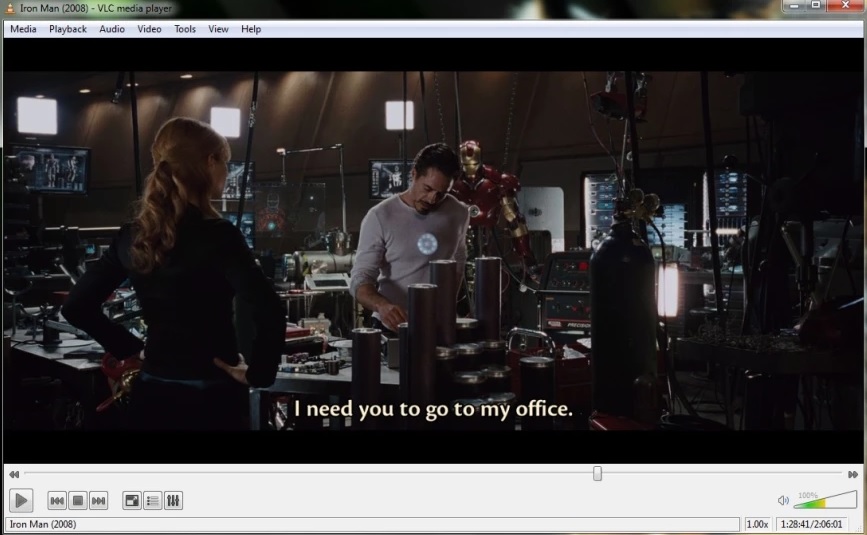  VLC Media Player "width =" 600 "height =" 370 "/> </p>
<p> Windows 10 non ha più un <strong> lettore DVD </strong> integrato nel sistema operativo e l'unica alternativa che Microsoft offre è acquistarlo dal suo Store. Questo è il motivo per cui tutti gli appassionati di cinema sono spesso frustrati quando inseriscono un DVD e vedono come non possono usarlo dal loro nuovissimo PC. </p>
<p> Per risolvere questo problema, consigliamo di installare <strong> VLC Media Player </strong>un ottimo riproduttore multimediale completamente gratuito che, oltre ad avere una straordinaria compatibilità con qualsiasi formato video, permette di riprodurre DVD e Blu-ray. </p>
<p> Puoi <strong> scaricare VLC Media Player </strong> in modo rapido e sicuro sotto queste righe. </p>
<p class=