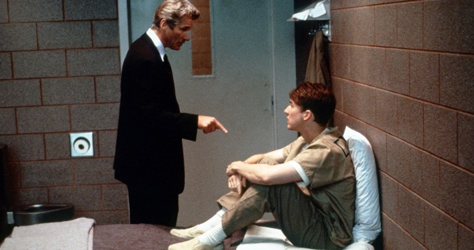 Le due facce della verità "width =" 600 "height =" 316 "/> </p>
<p> <em> <strong> The Two Faces of Truth </strong> </em> è un superbo dramma giudiziario con un cast di lusso guidato da Richard Gere e Edward Norton. Racconta la storia di un <strong> avvocato senza scrupoli </strong> capace di accettare qualsiasi causa e di difendere i criminali per apparire sui media. La sua grande occasione appare quando accetta di difendere Aaron, un giovane che <strong> è accusato di aver ucciso un arcivescovo </strong> a sangue freddo. Intelligente e pieno di intrighi, The Two Faces of Truth è un classico essenziale per gli amanti del cinema. </p>
<h2> <strong> Honey Boy: A Charming Boy </strong> </h2>
<p> <img decoding=